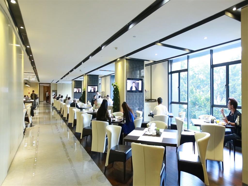 Yuwa Hotel Kanton Exterior foto